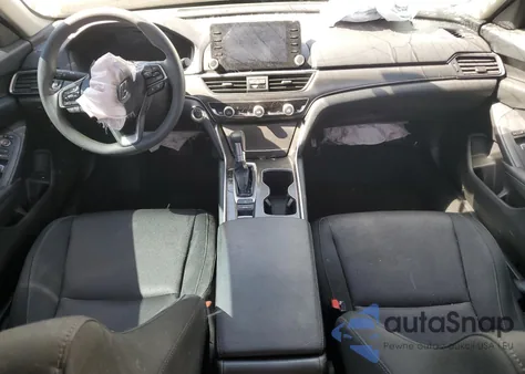 2021 Honda Accord Lx z USA, uszkodzony, nr VIN 1HGCV1F15MA113867